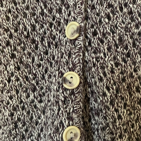 Easy Wear button-up tank or vest - Picture 6 of 6